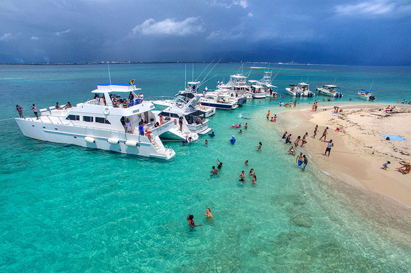 Lime Cay Beach Jamaica